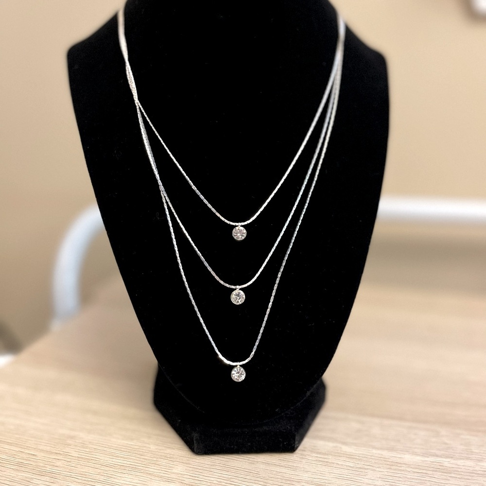Ann Taylor necklace